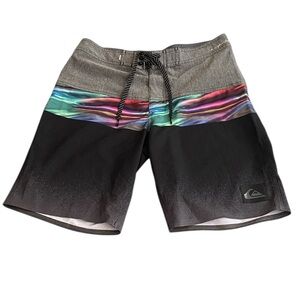 Quiksilver Men’s Black Boardshorts with Multicolor Wave Stripe